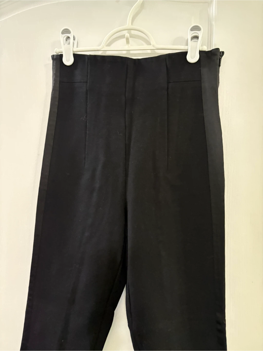 Guess by Marciano Black Dress Pants - Size 6