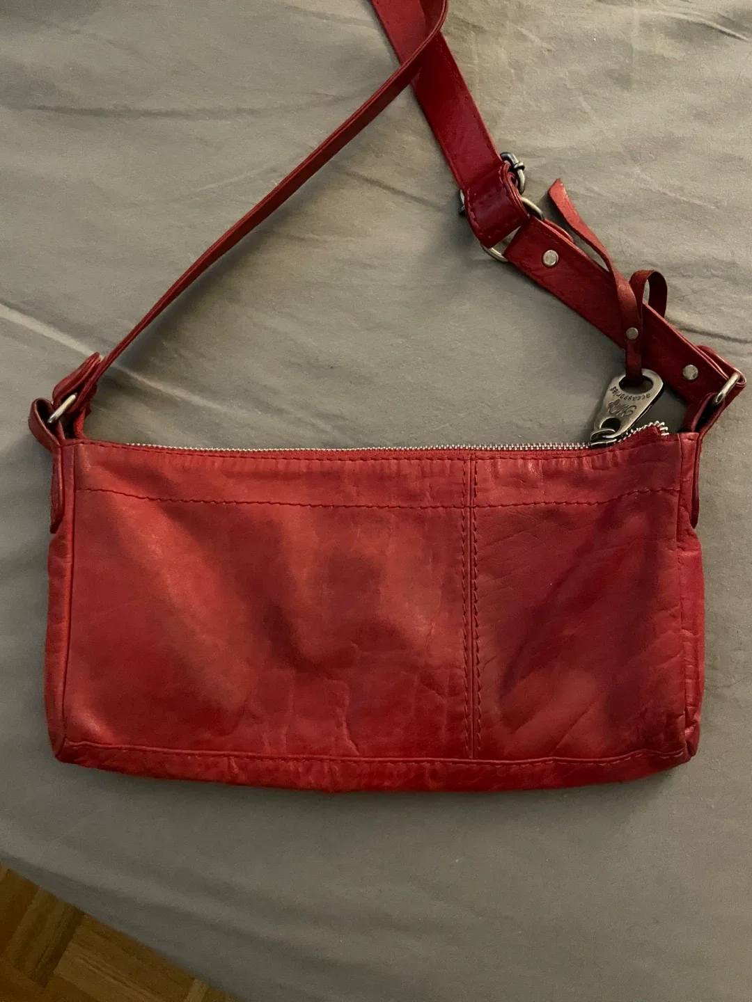 MNG Accessories Red Leather Bag image indicator(2)