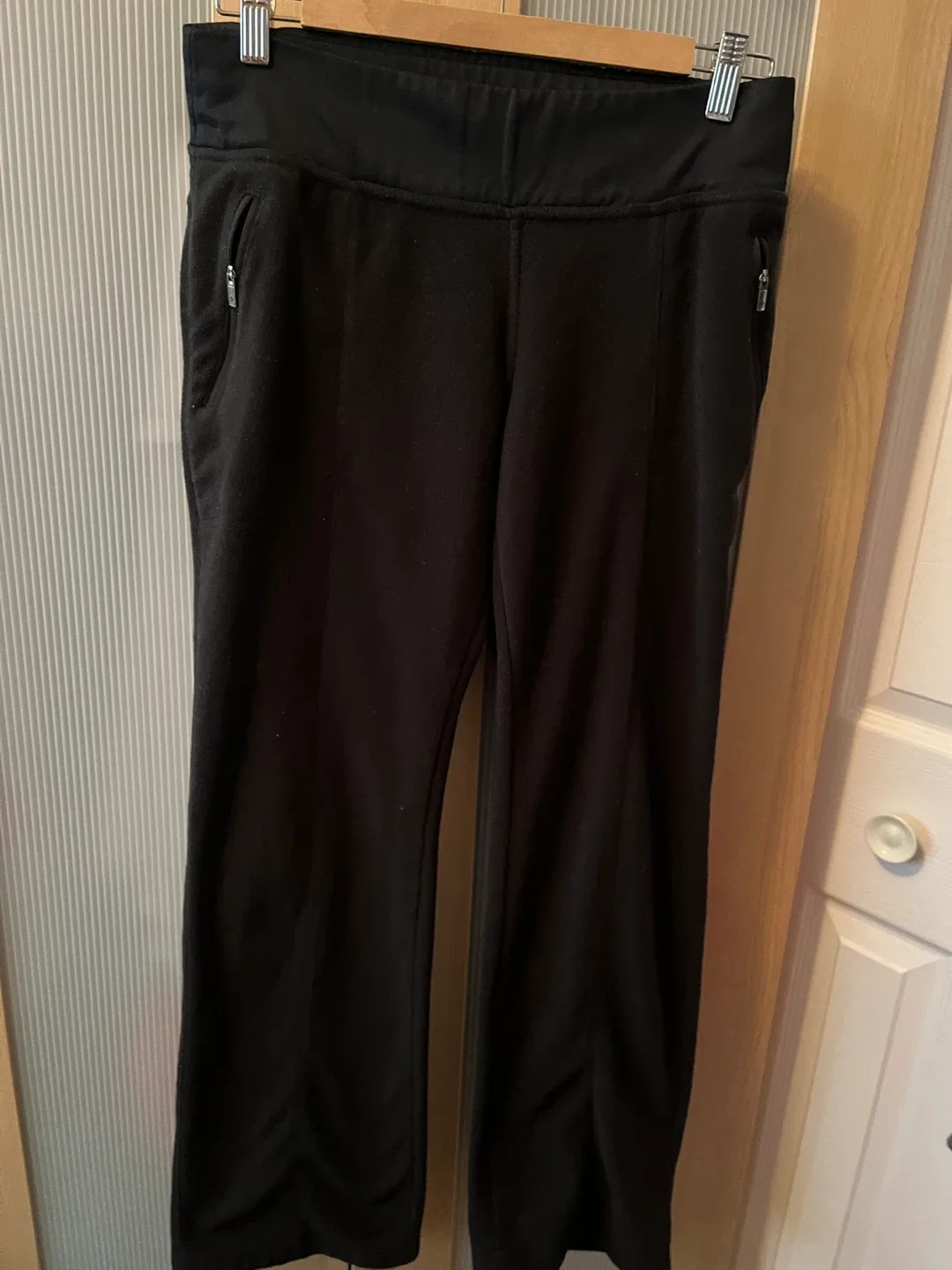Columbia Black Fleece Lined Joggers - Size S image indicator(4)
