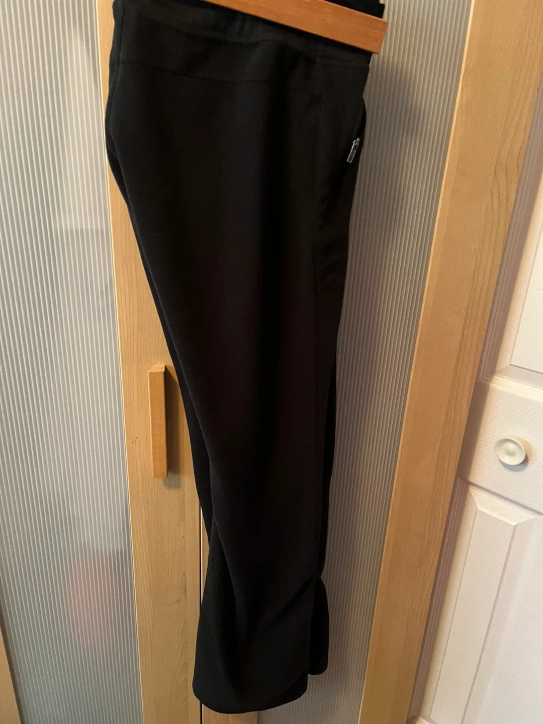 Columbia Black Fleece Lined Joggers - Size S image indicator(3)