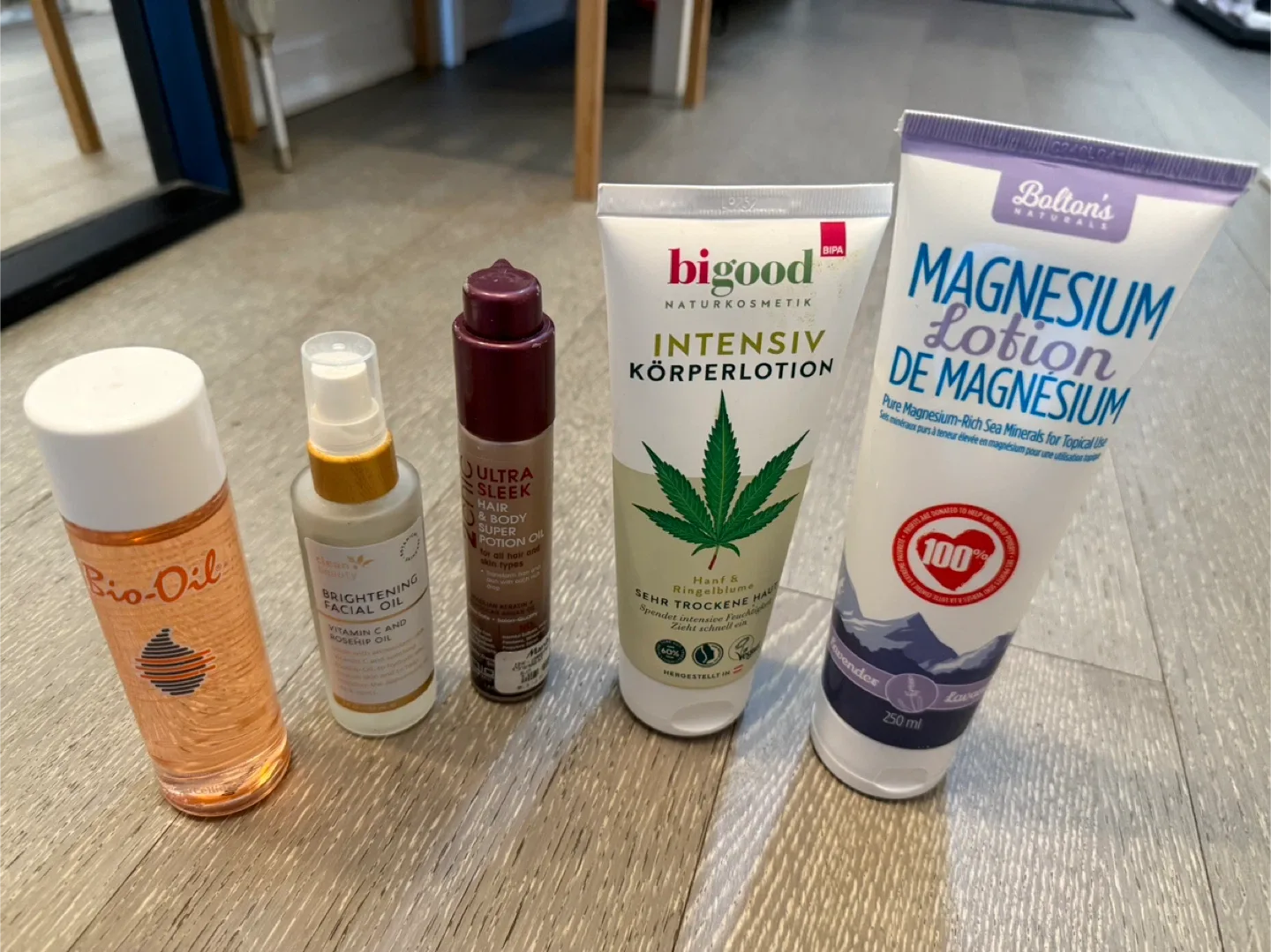 Bundle of oils and lotions thumbnail