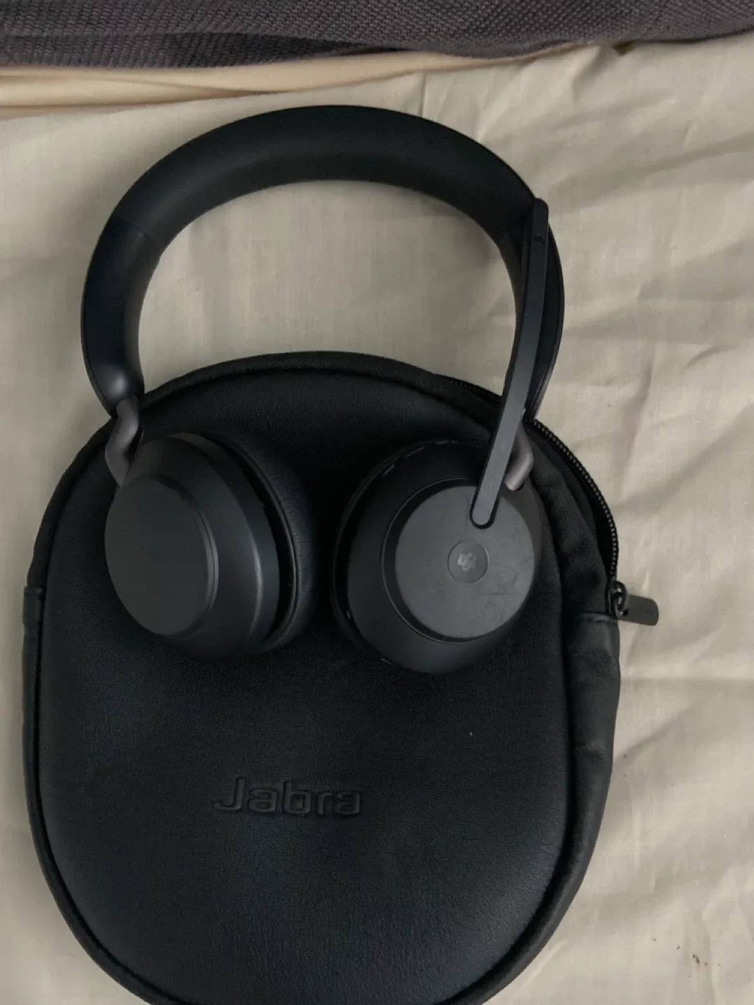 Jabra Black Headphones with Case thumbnail