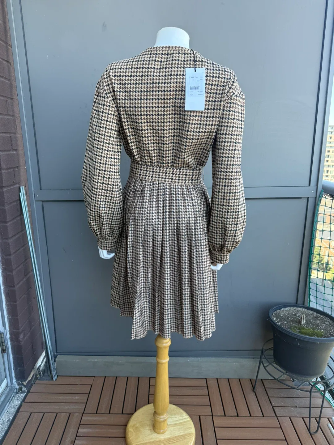 Weekend Max Mara Vetta Houndstooth Dress - Size L image indicator(6)