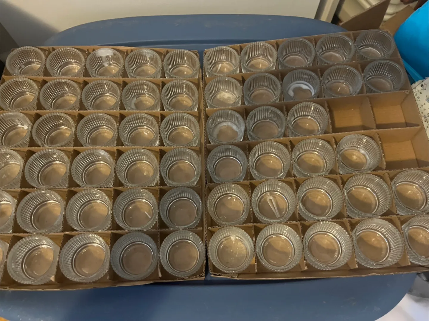 Tea light candle holders & tea lights thumbnail