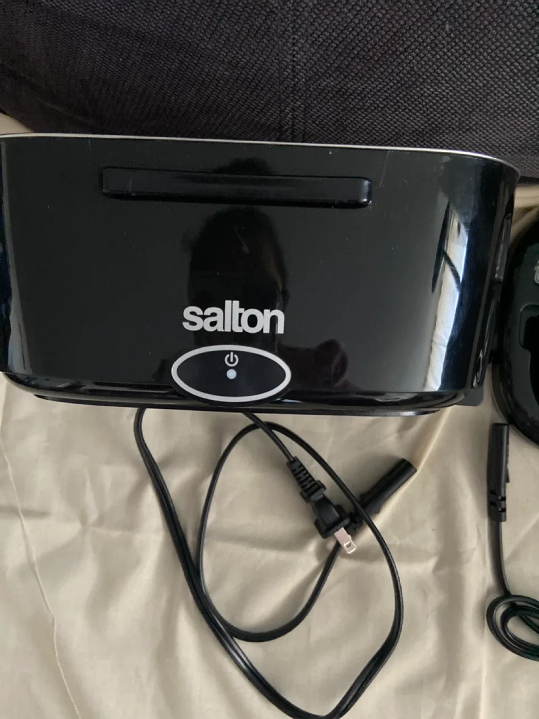 Salton Portable Food Warmer Lunch Box image indicator(3)