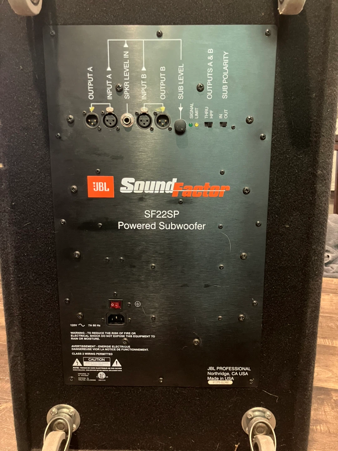 JBL SoundFactor SF22SP Powered Subwoofer - photo 3