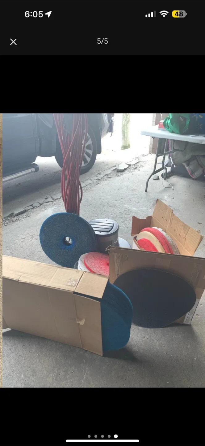 Clarke Floor Maintainer image indicator(5)