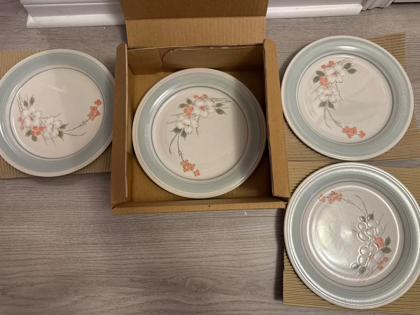 Vintage 1970 Japanese Floral Salad Plate Set image indicator(2)