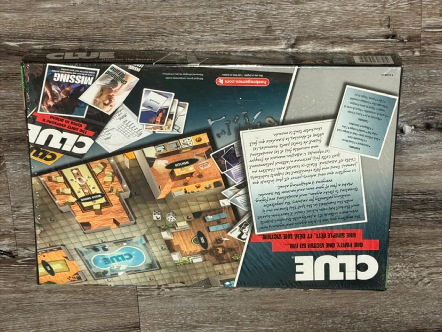 New Clue Board Game - Discover the Secrets image indicator(2)