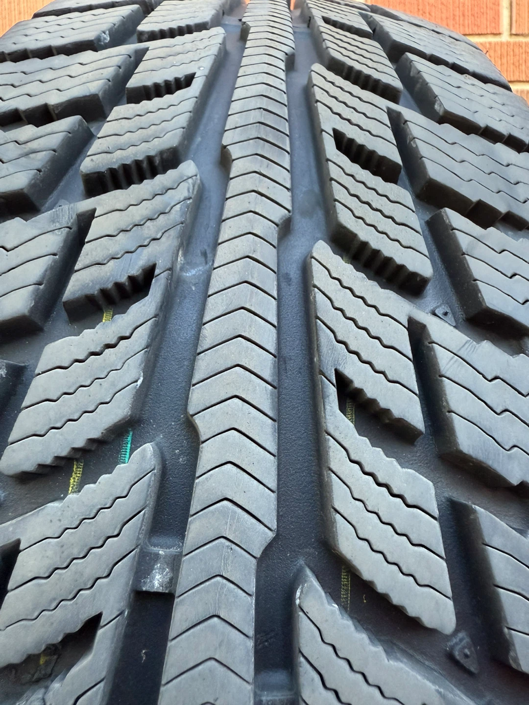 BF GOODRICH WINTER T/A KSI TIRES - photo 3