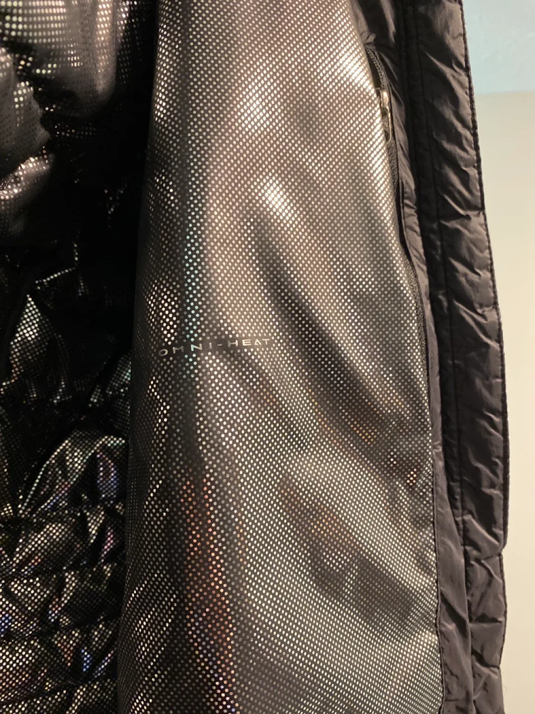 Women’s Columbia Turbodown 590TD Jacket, Size M image indicator(3)