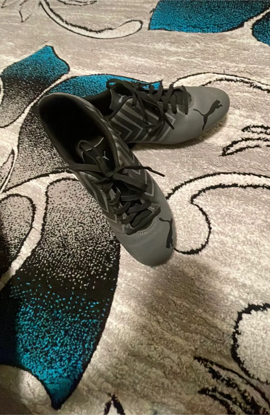 Puma Soccer Cleats, Size 7.5 US image indicator(3)