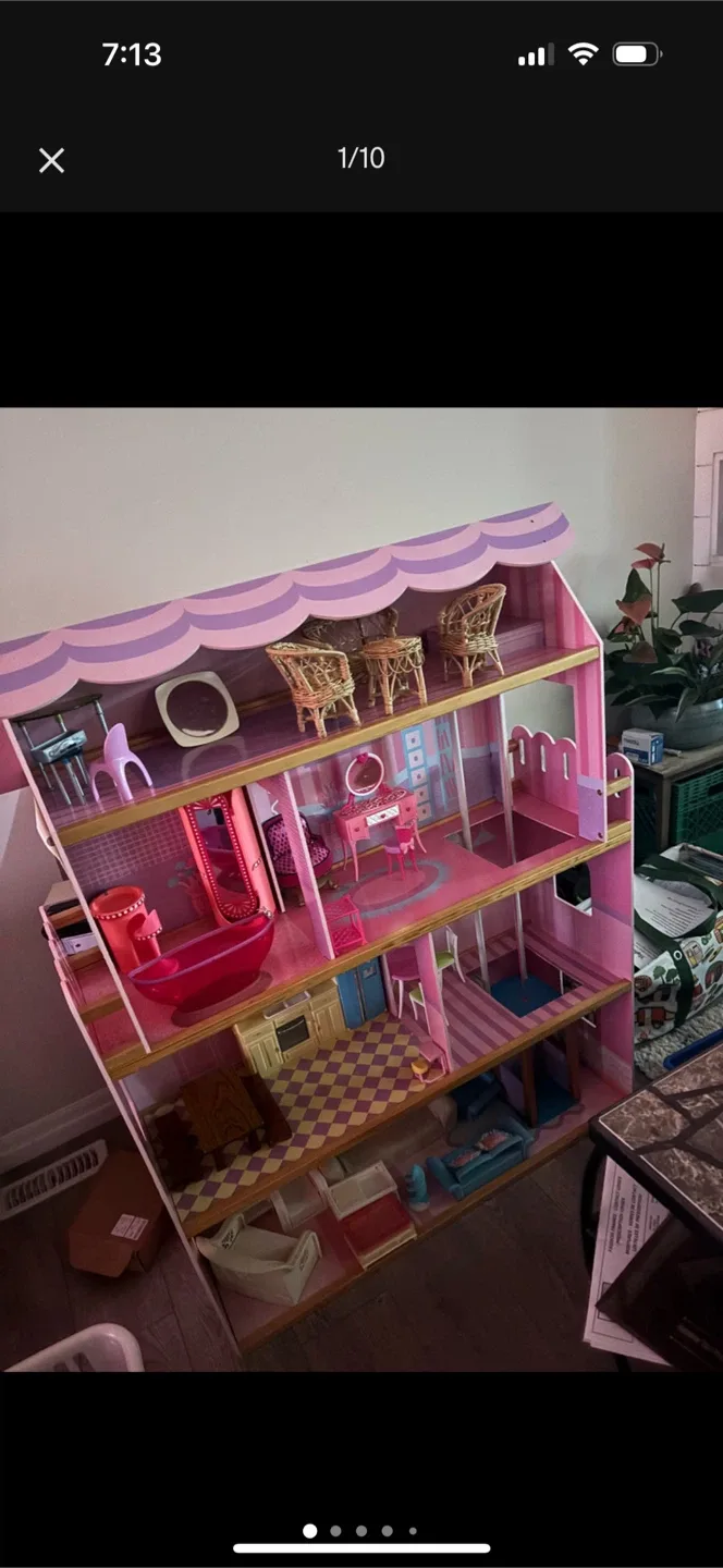 Barbie dream house LOOK!!