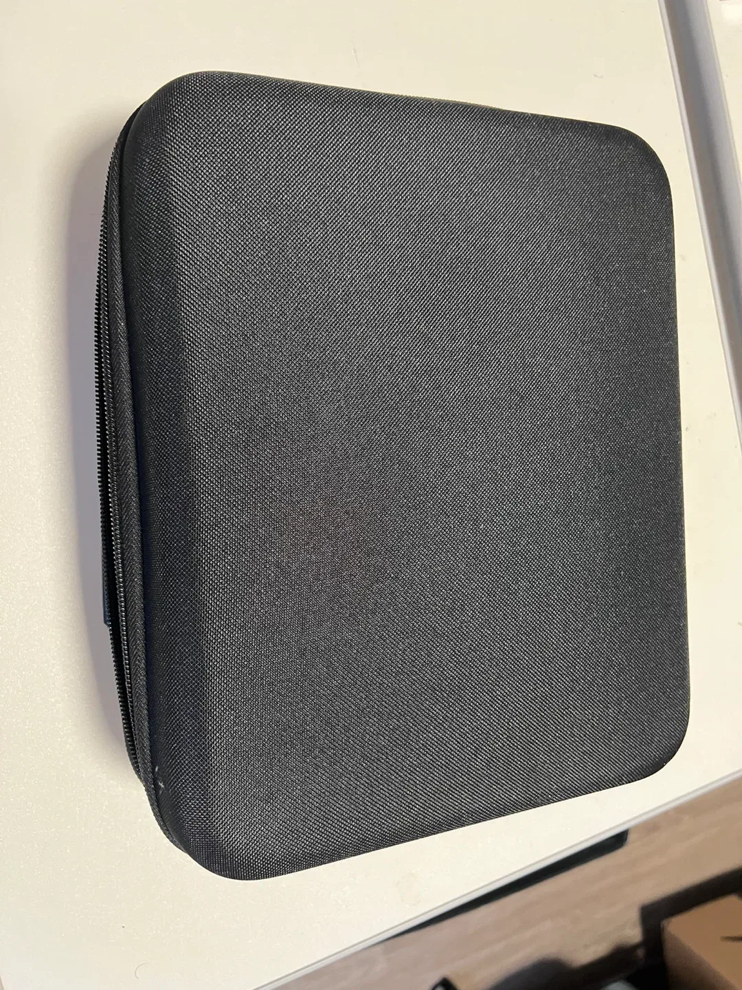 EZ-X Massage Gun with Case image indicator(3)