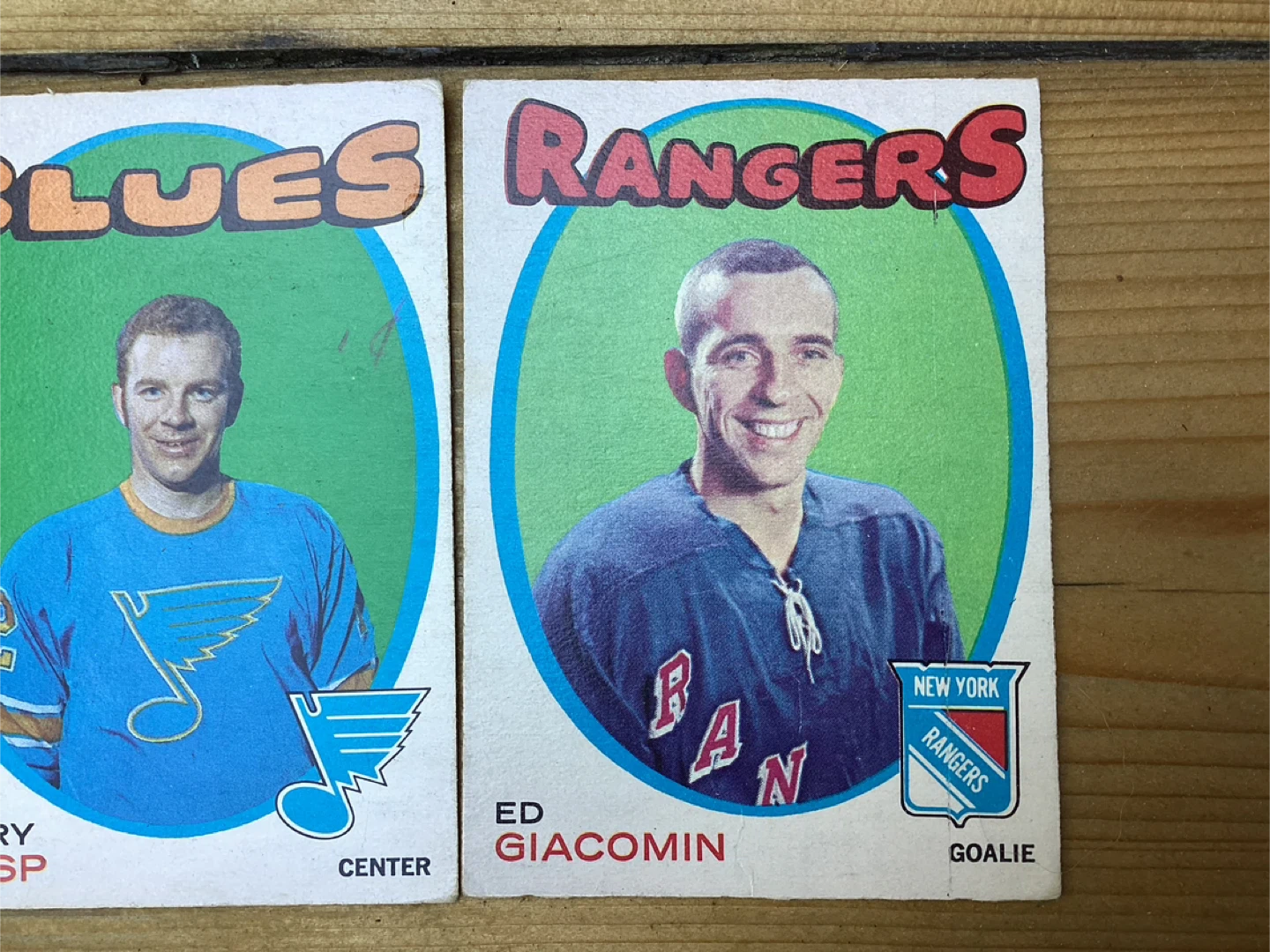 1971-72 OPC ED GIACOMIN #220 & TERRY CRISP #127 Hockey Cards - photo 3