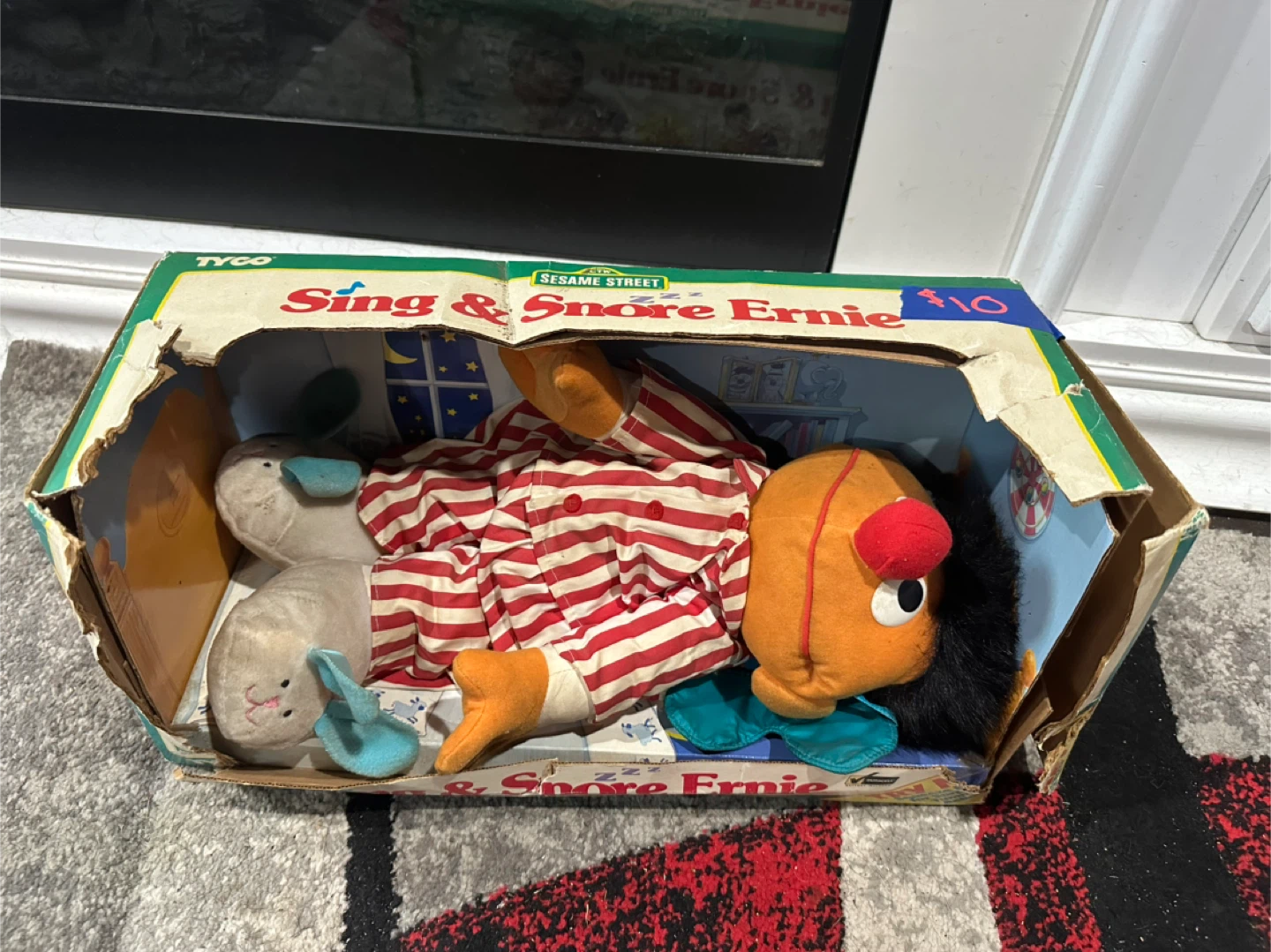 Vintage Tyco Sesame Street Sing & Snore Ernie