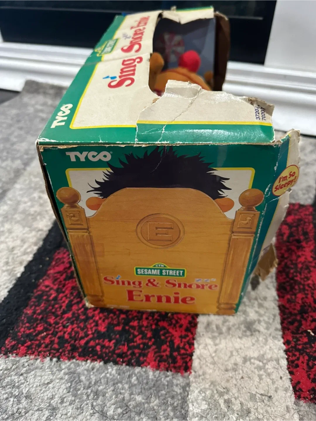 Vintage Tyco Sesame Street Sing & Snore Ernie image indicator(5)