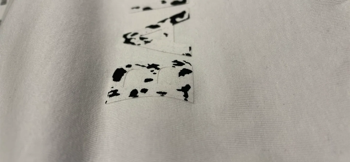 Balenciaga White T-Shirt - Size M image indicator(2)