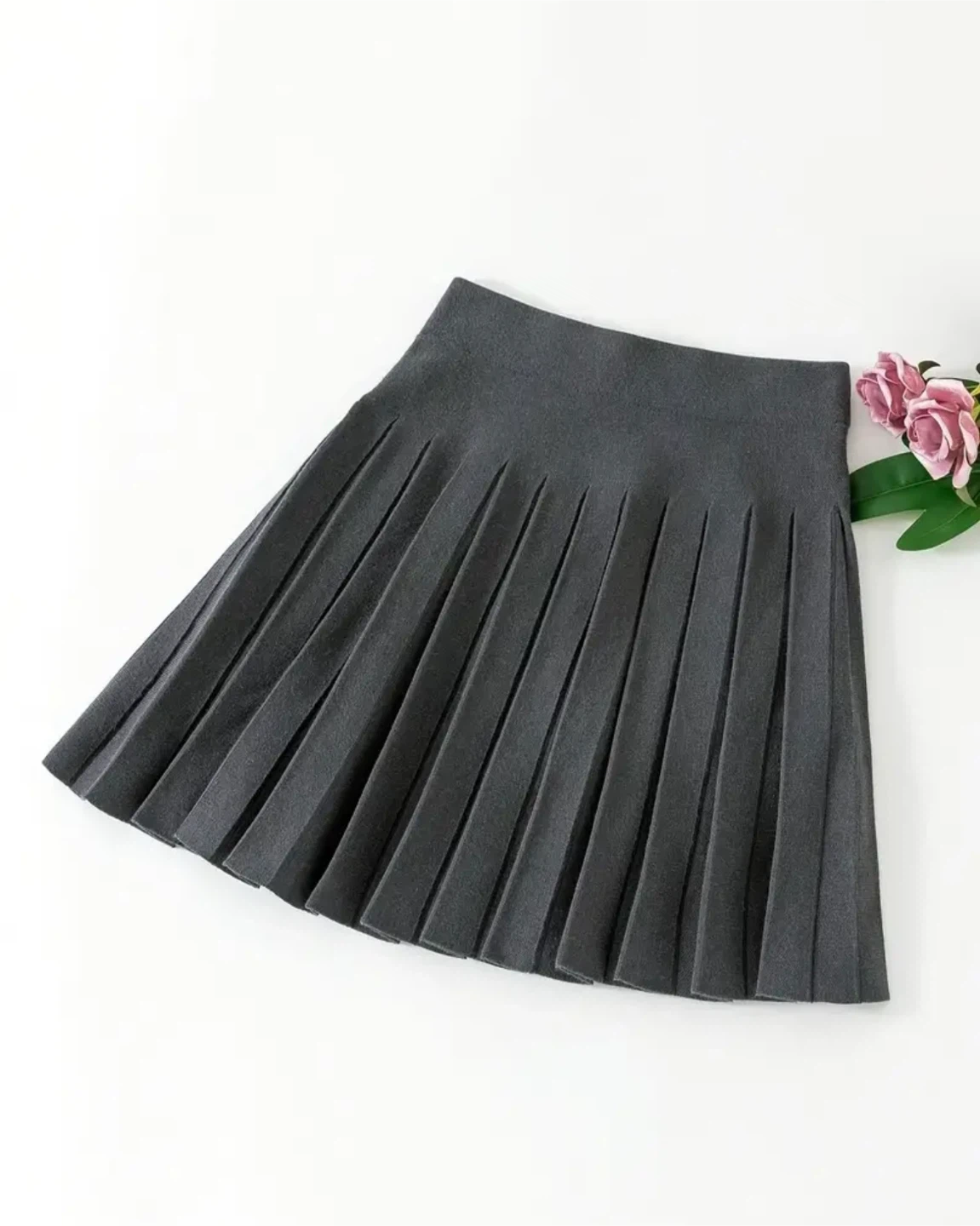 Grey Pleated Skirt - Size M