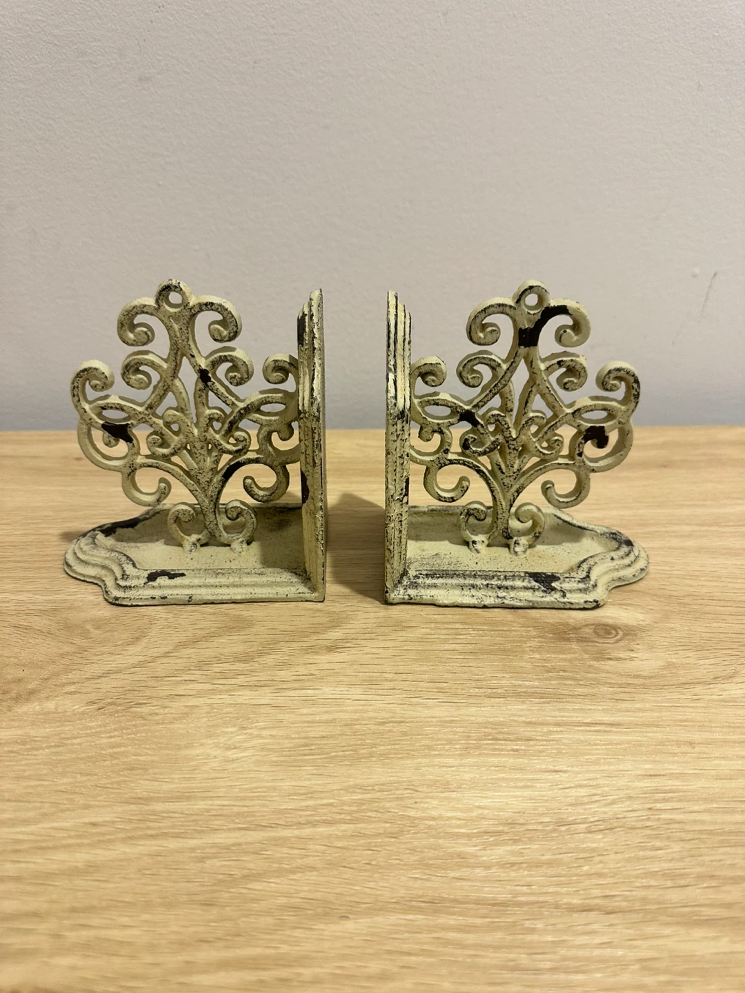 Decorative Metal Bookends