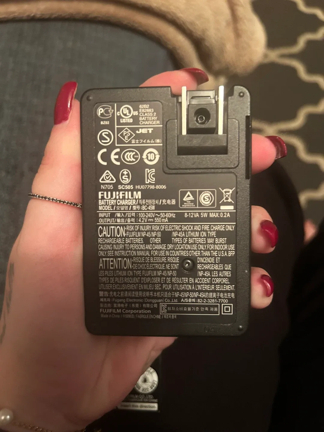 Fujifilm Battery Charger BC-45W with NP-70 Battery 🥕 image indicator(2)