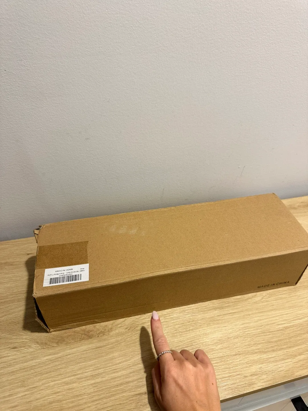 Floating Shelf Set, Black/White, New in Box! image indicator(4)