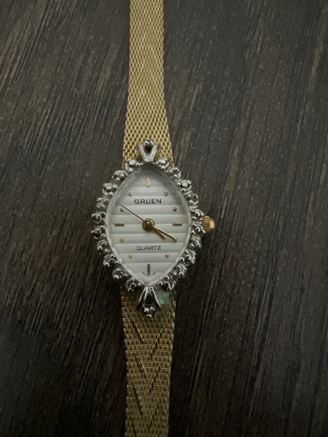 Gruen Quartz Ladies Watch