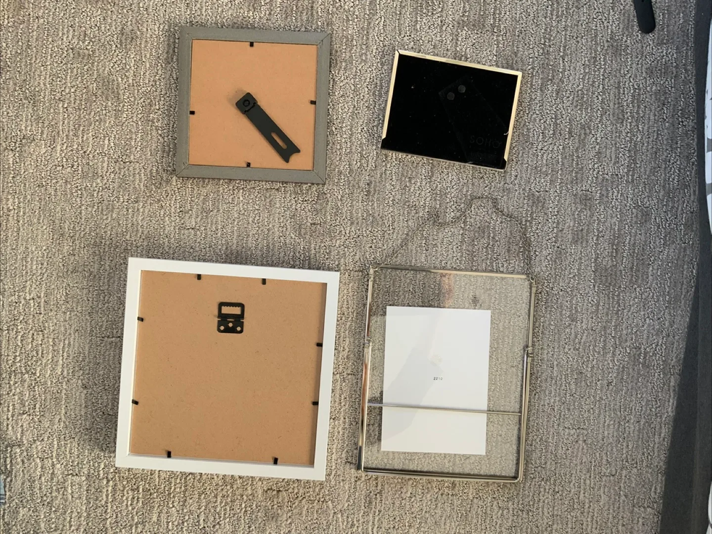 Set of 4 Assorted Picture Frames thumbnail