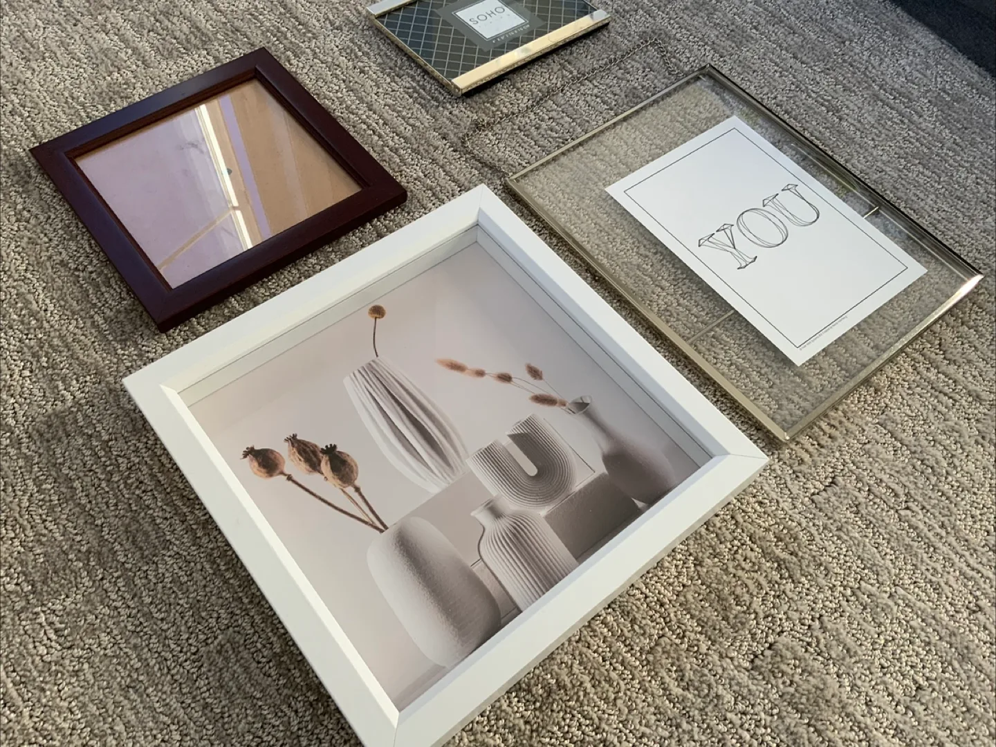 Set of 4 Assorted Picture Frames image indicator(5)