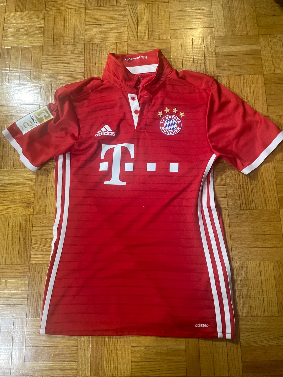 Adidas Bayern Munich Müller #25 Jersey thumbnail