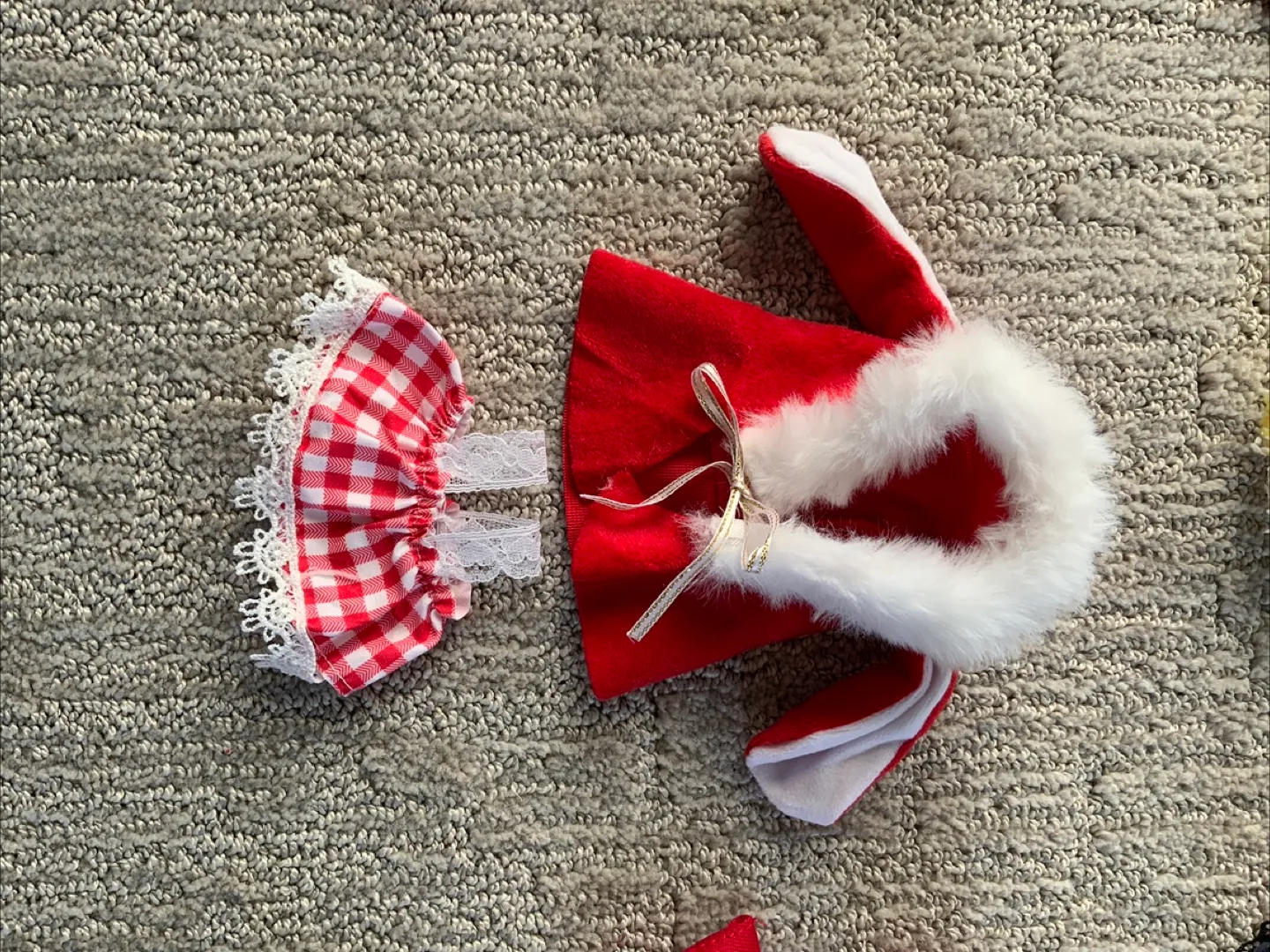 Labubu clothing image indicator(3)