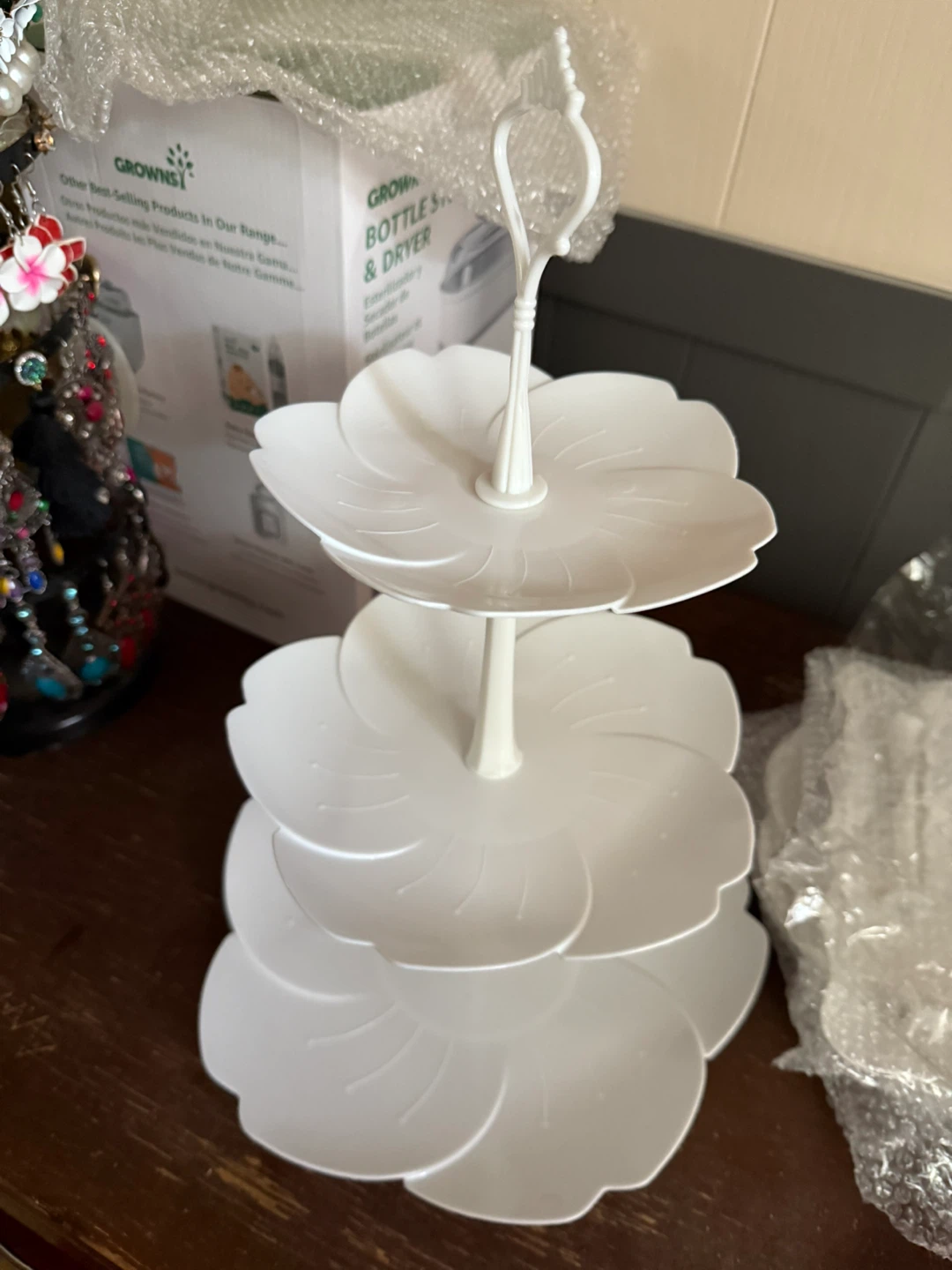 Flower Tiered Serving Tray, Party & Gift, White BRAND NEW - photo 3