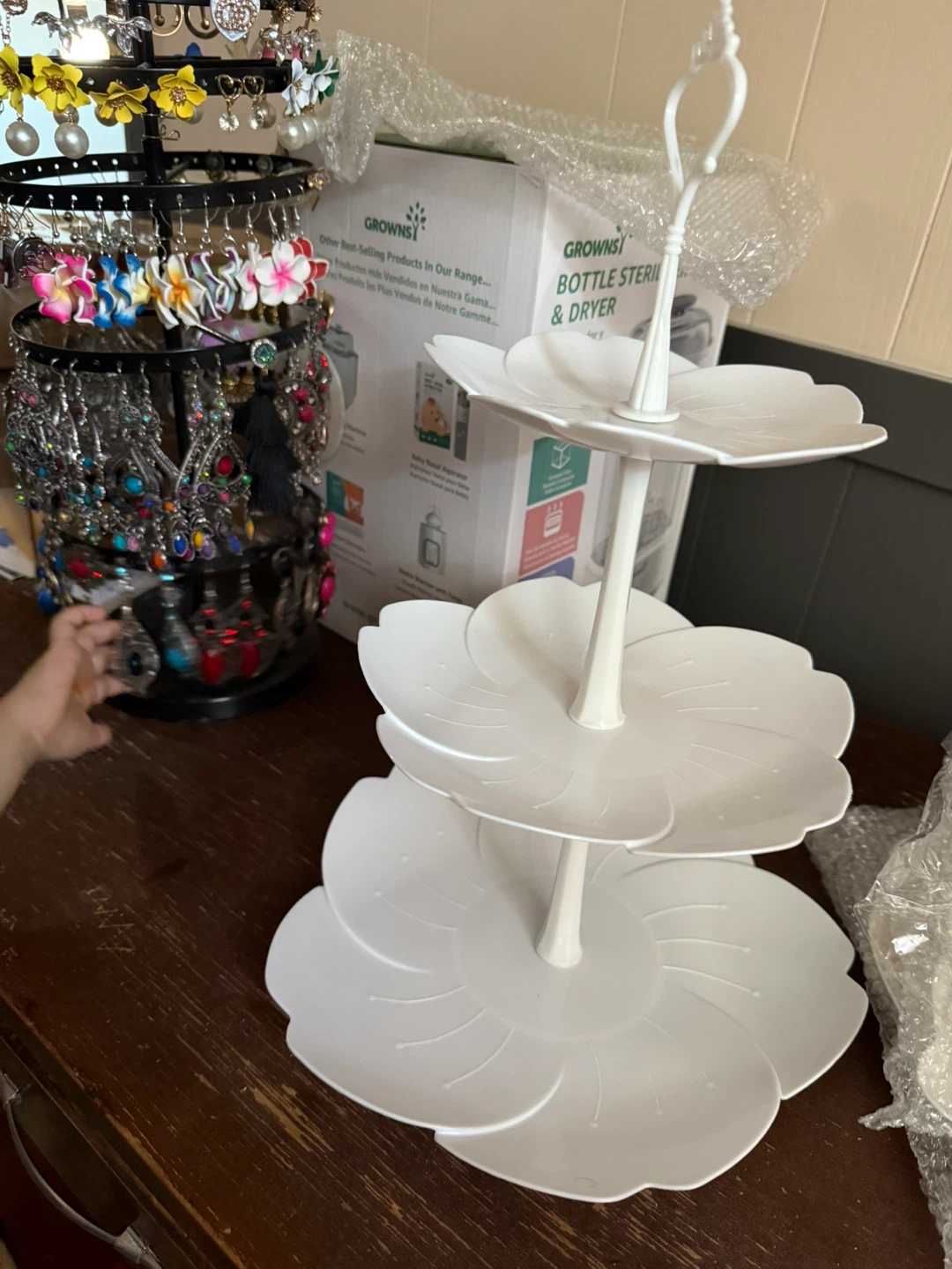 Flower Tiered Serving Tray, Party & Gift, White BRAND NEW - photo 4