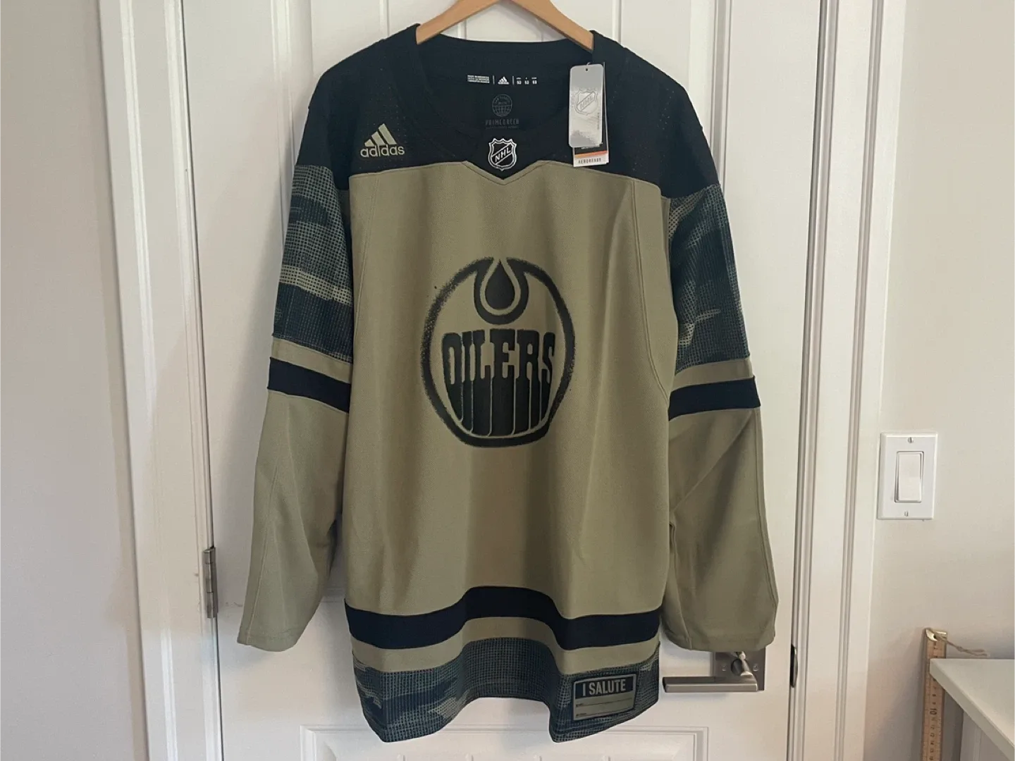BMWT Authentic Adidas Edmonton Oilers Jersey Size 52 Large thumbnail