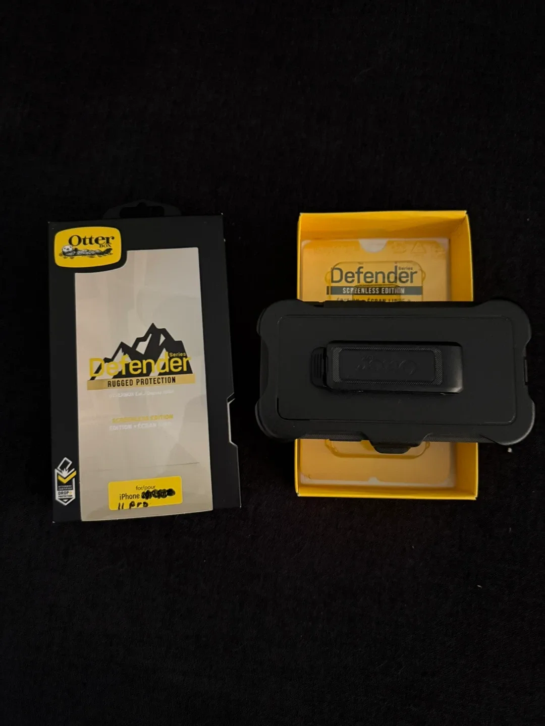 New OtterBox Defender Case for iPhone 11 Pro image indicator(5)