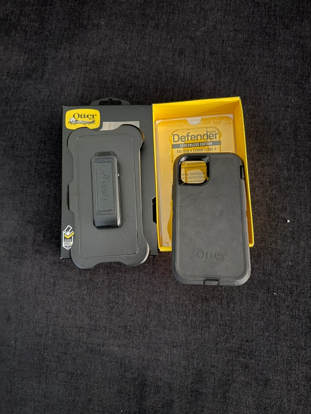 New OtterBox Defender Case for iPhone 11 Pro image indicator(2)