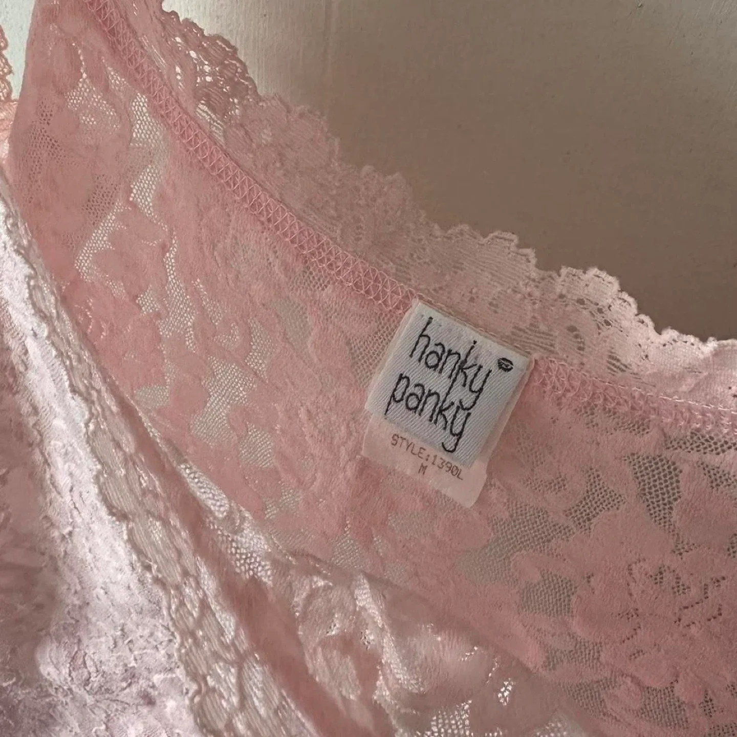 Pink sheer lace tank top image indicator(3)