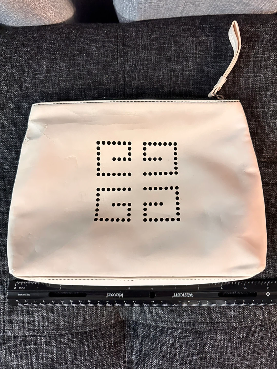 Givenchy Parfums Pouch - photo 2