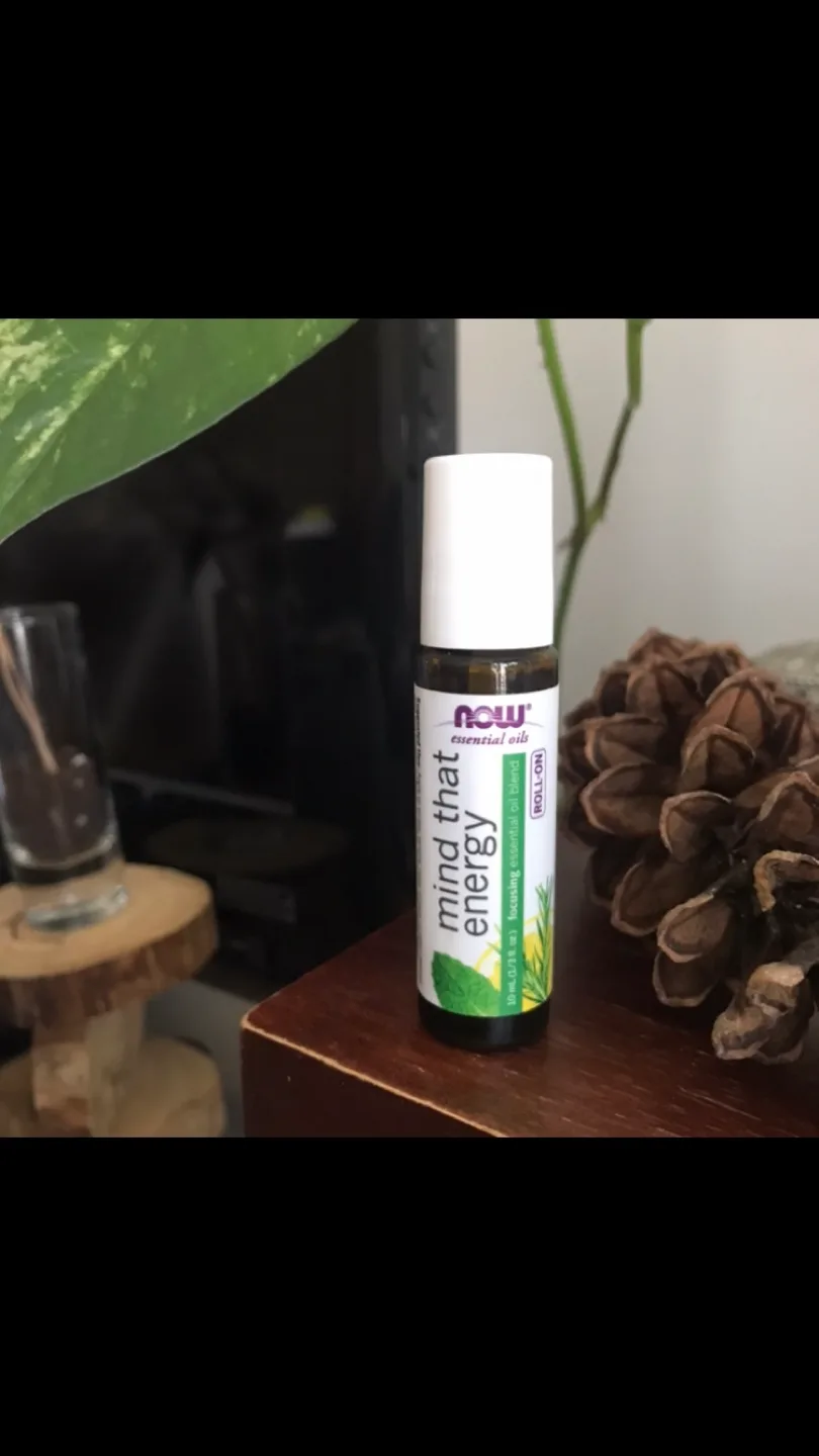 NOW brand ORGANIC Roll-on for Energy, Focus, Refresh image indicator(2)