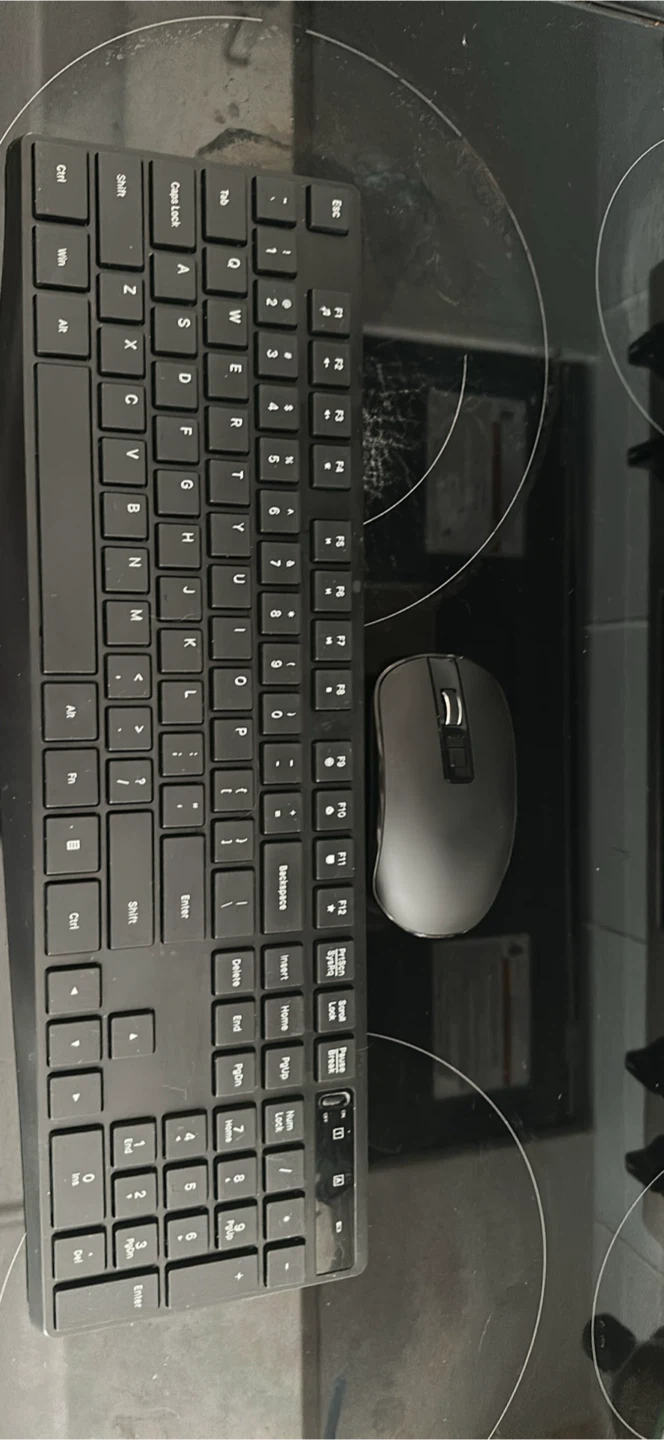 Samsung Monitor & AOC Monitor & Basic keyboard/mouse combo - photo 4