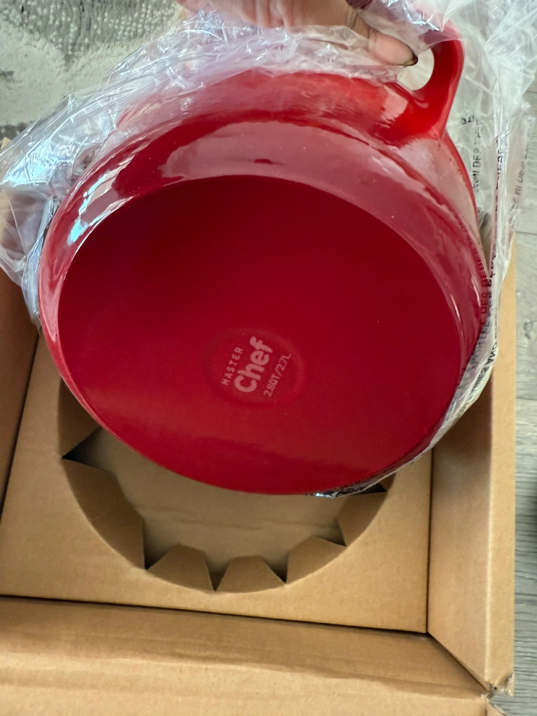 Master Chef 2.7L Red Cast-Iron Dutch Oven - New! - photo 2