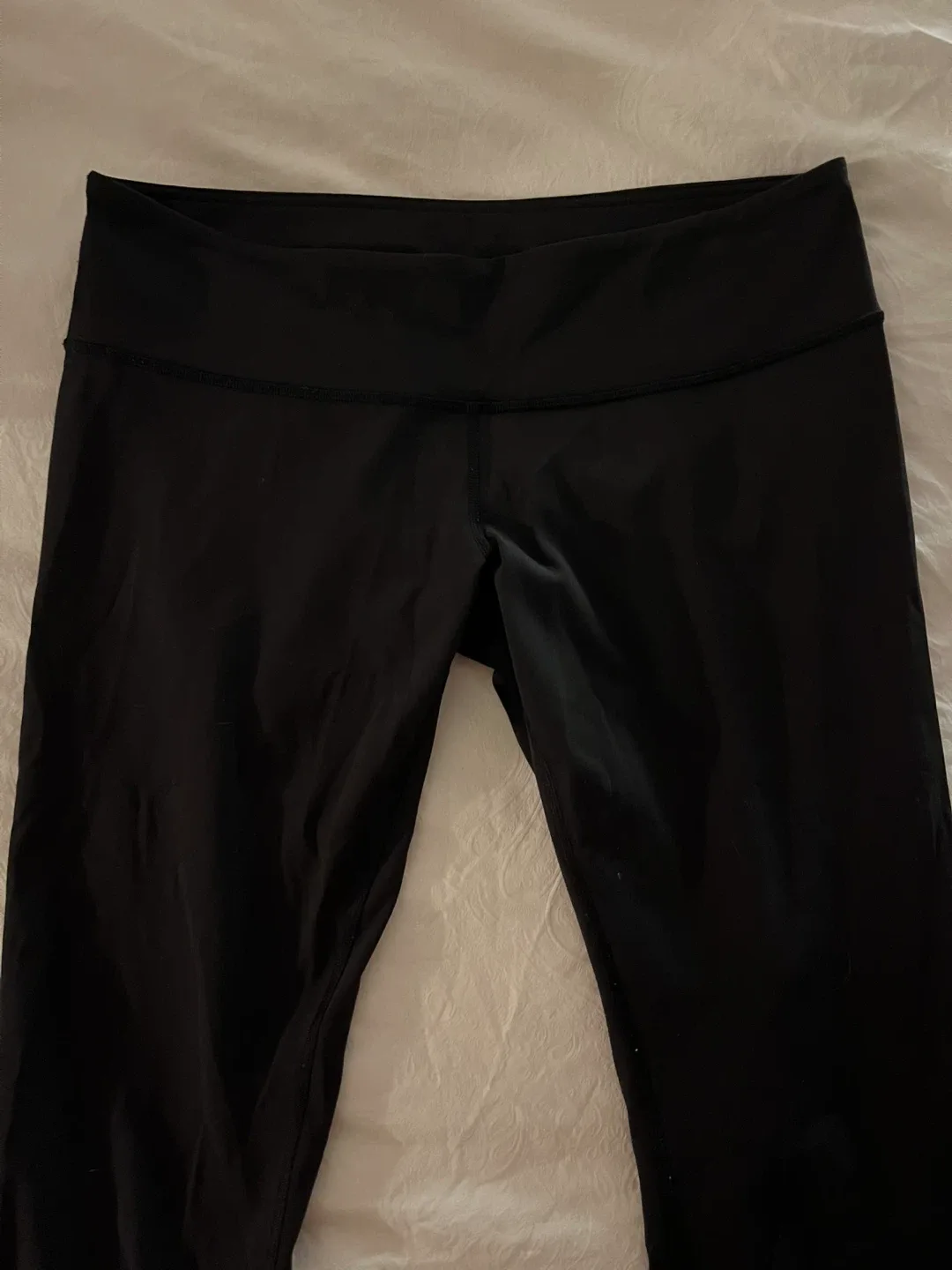 Lululemon Black Leggings, size 12 thumbnail