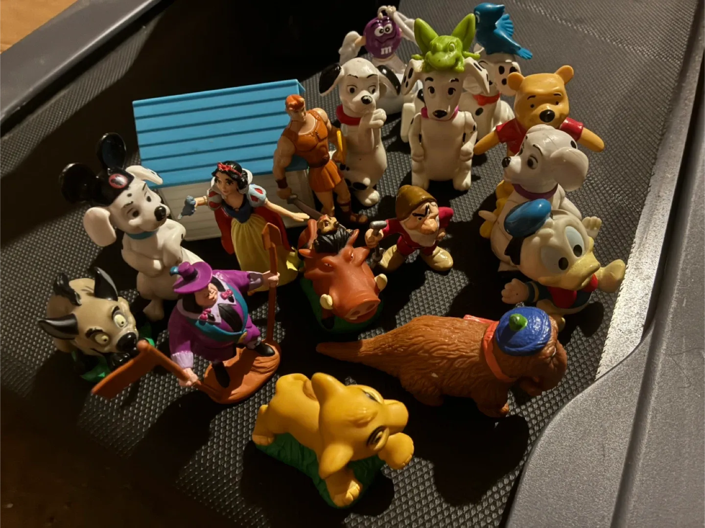 Disney Character Figurine Lot image indicator(2)