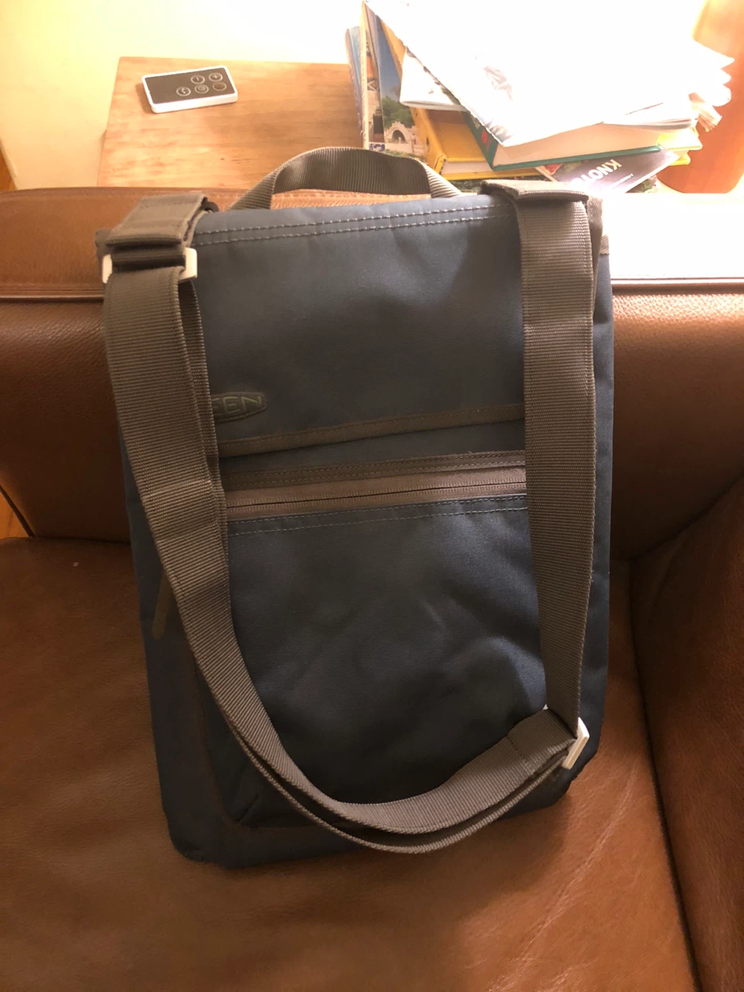 Brand New: Keen “Langley” Laptop Bag - photo 3
