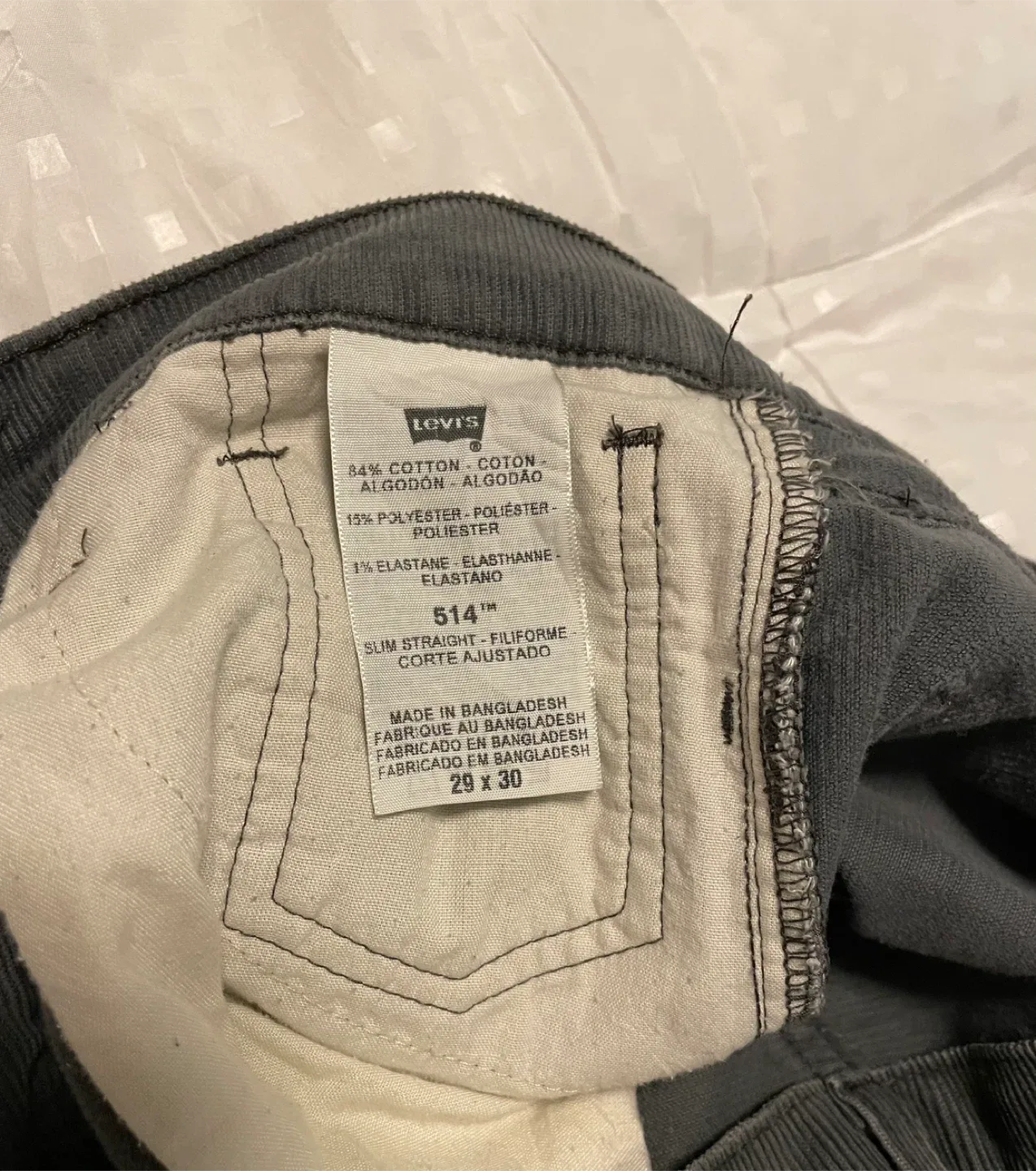 Levi's 514 Slim Straight Corduroy jeans size 29x30 image indicator(5)