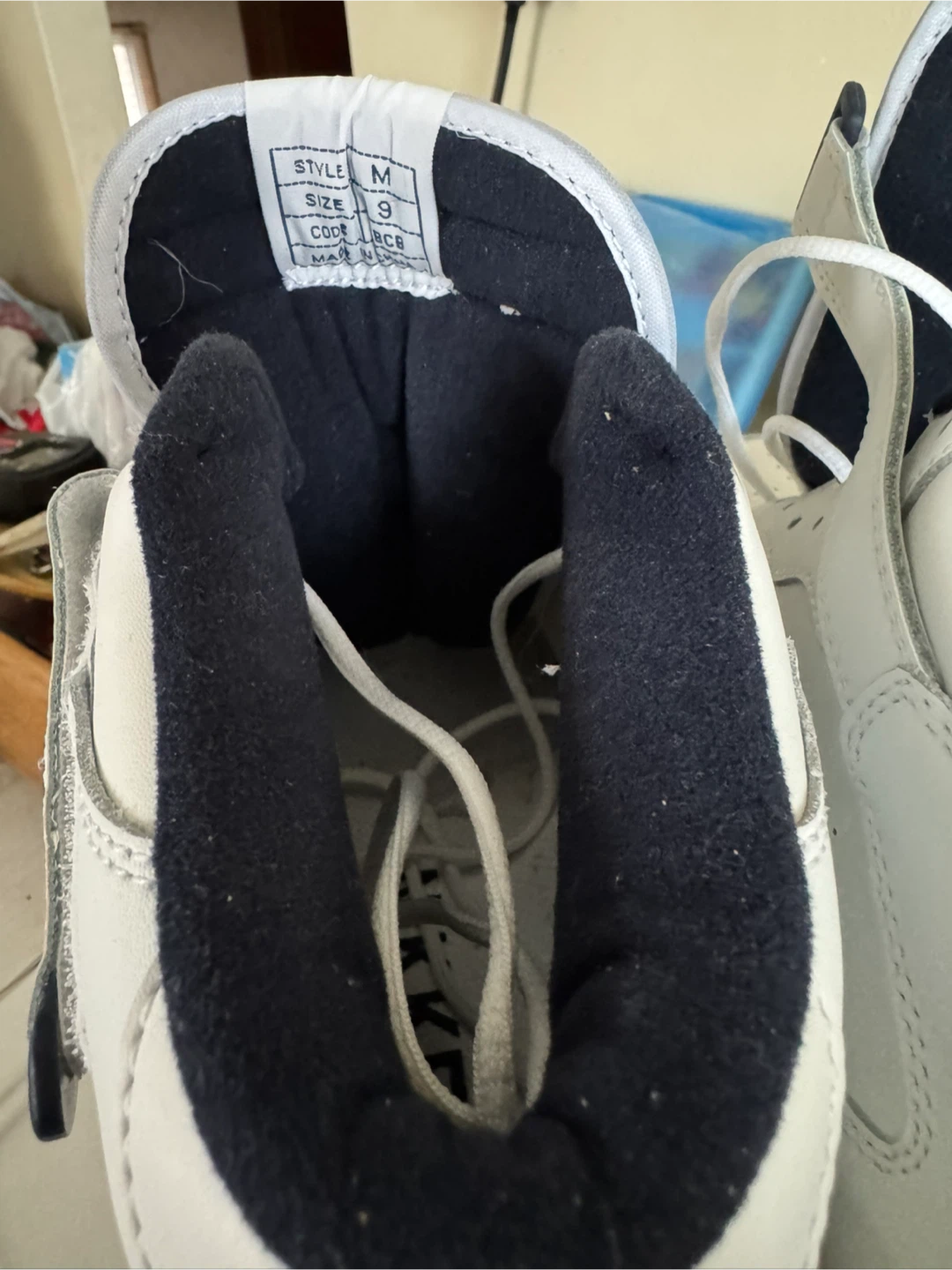 Nikken White High-Top Sneakers - Size 9 - photo 5