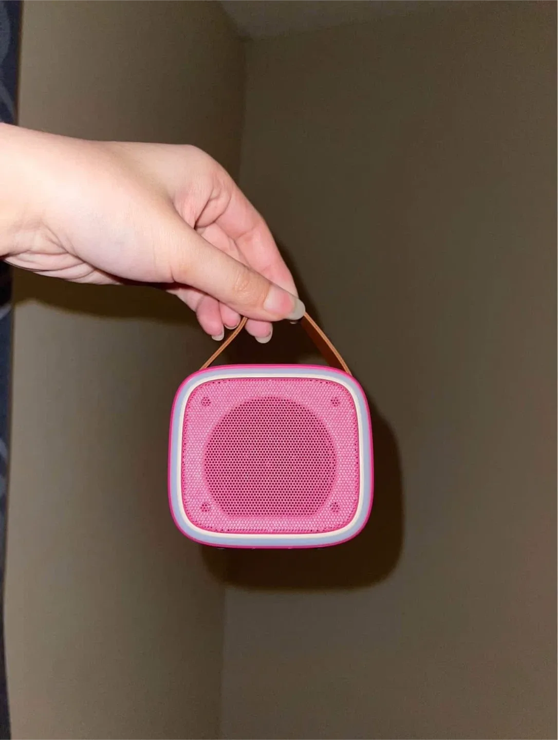 Karaoke Speaker thumbnail