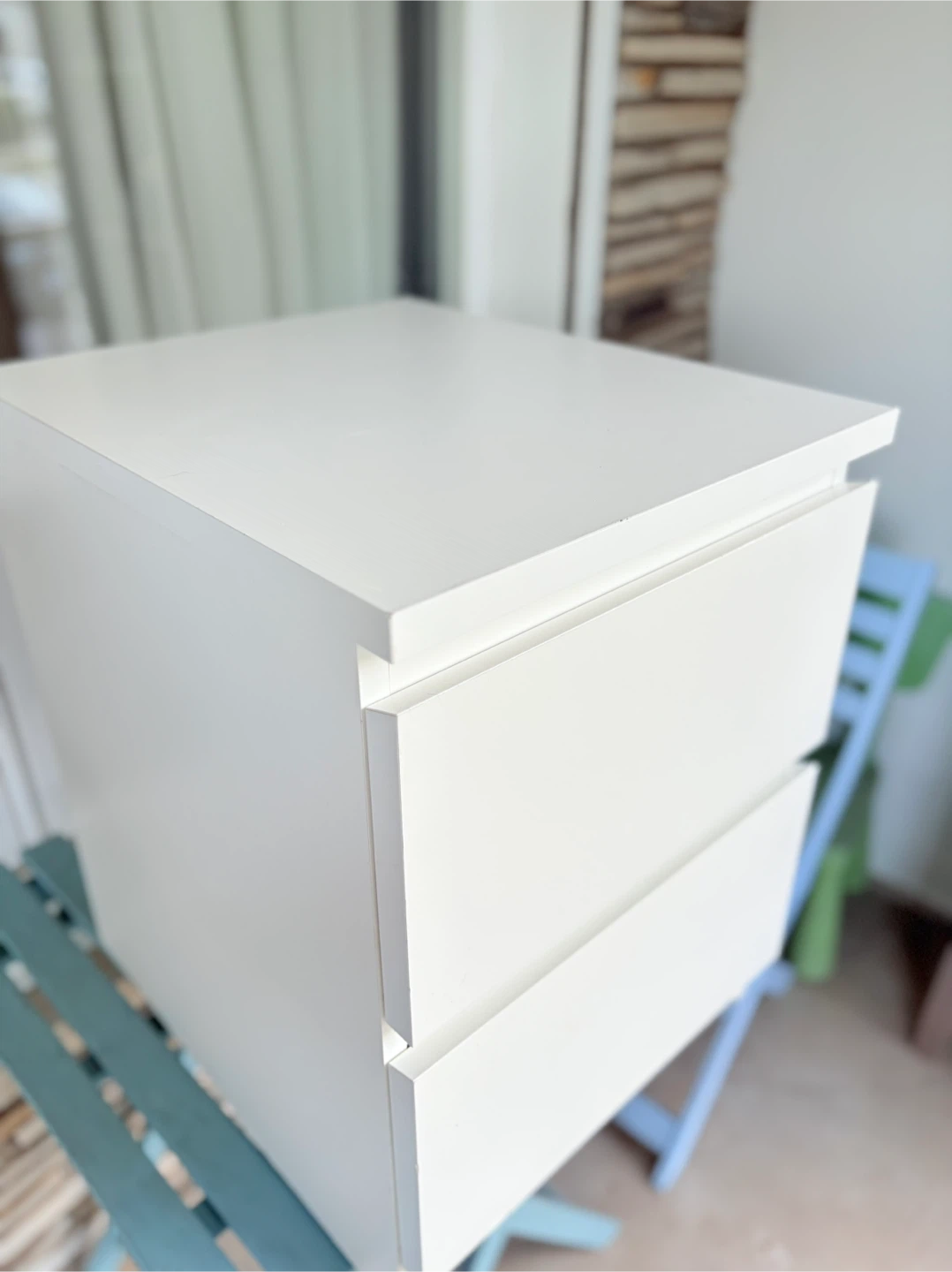 White 2-Drawer Nightstand - 47x41x53 cm