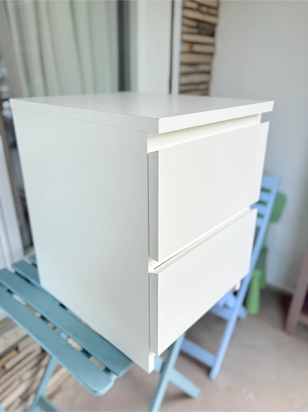 White 2-Drawer Nightstand - 47x41x53 cm - photo 5