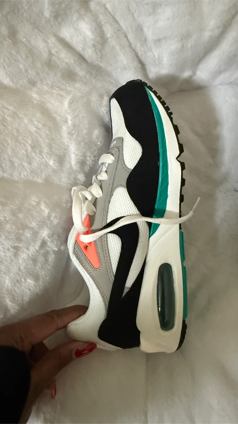 Nike Air Max Correlate Sneakers - Size US 7 image indicator(4)